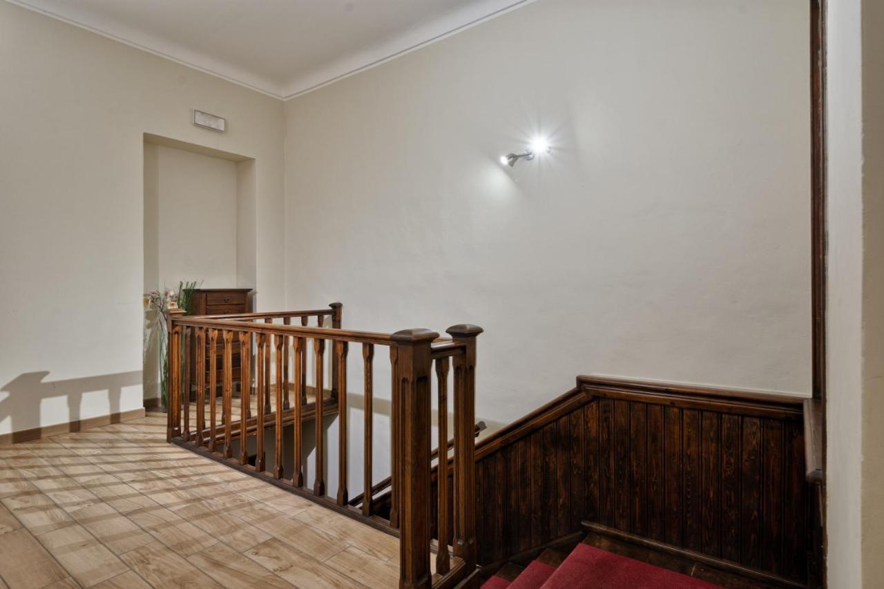 Casa Lena By Apartments To Art Турин Экстерьер фото