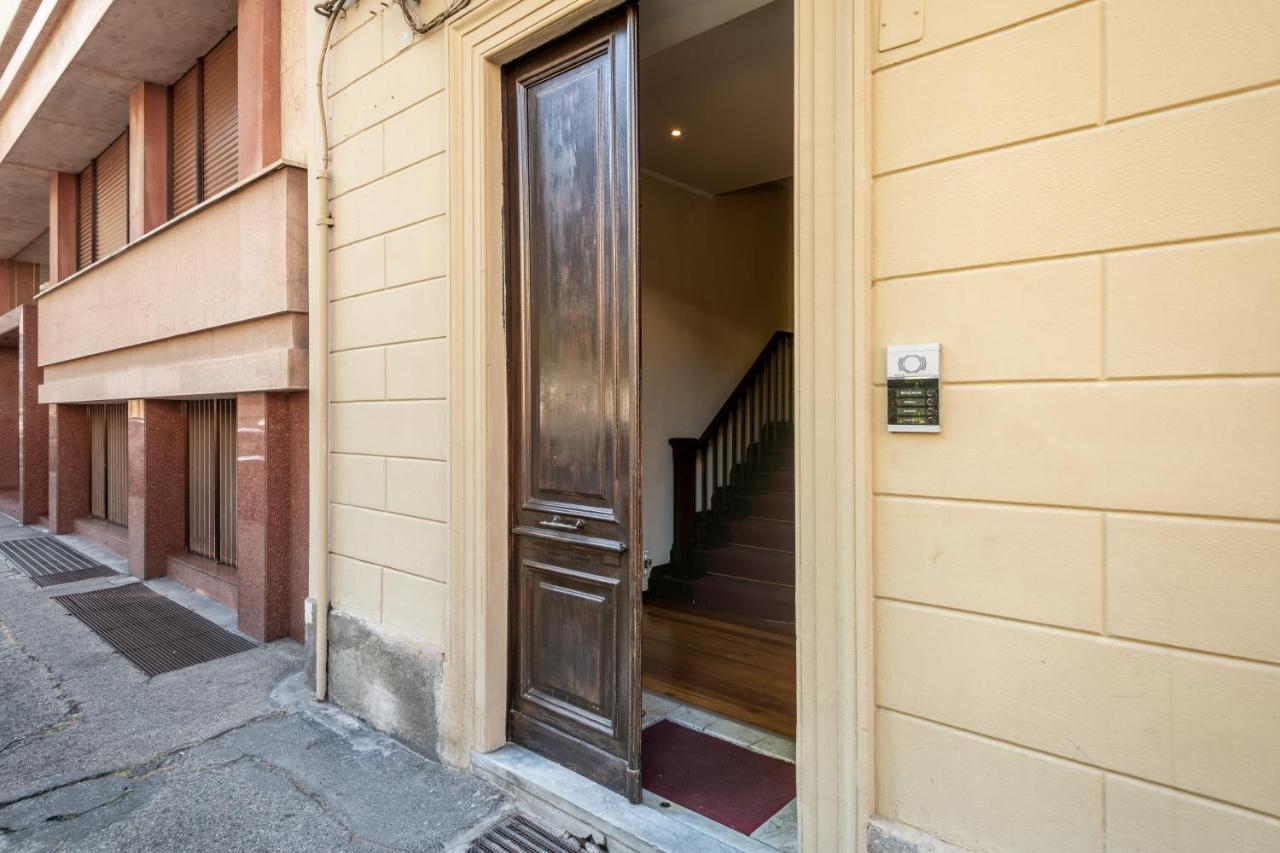Casa Lena By Apartments To Art Турин Экстерьер фото